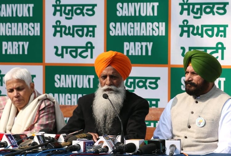Press Conference of Farmer leader Gurnam Singh Charuni in Chandigarh today