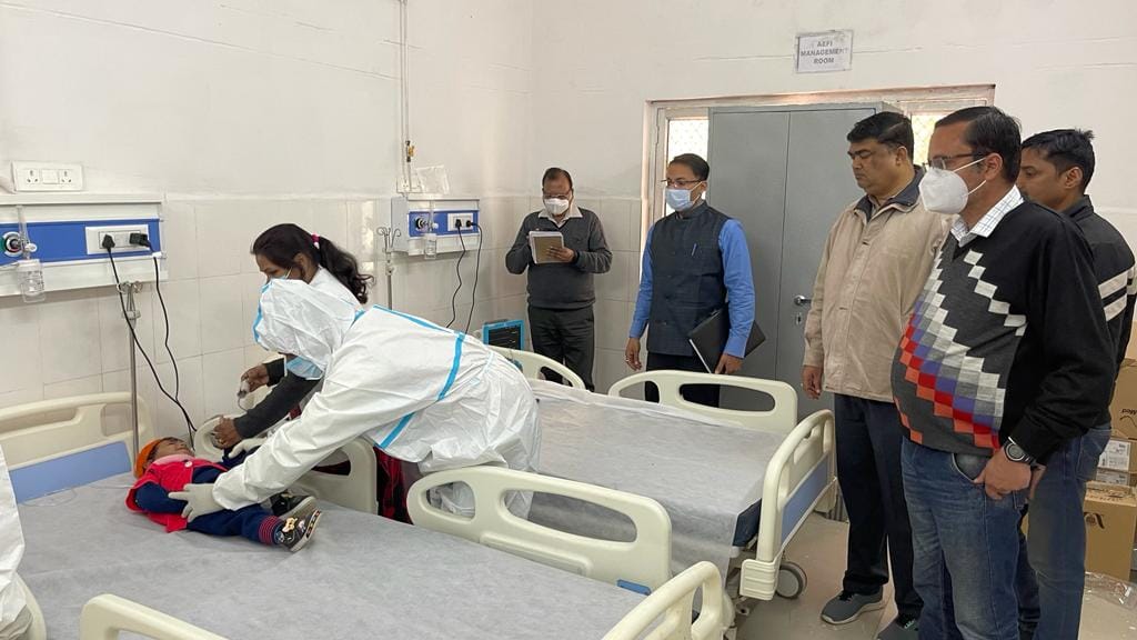 third wave of Corona Mockdrill to deal with challenge in covid hospitals in Varanasi Infected patients got treatment immediately