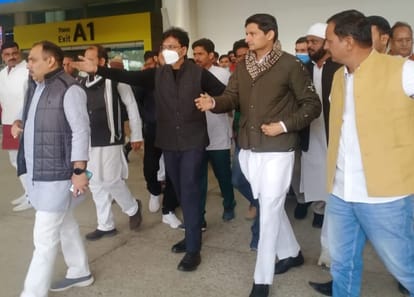 UP election 2022 screening of Congress ticket contenders in varanasi Deepender singh Hooda send details to  high command