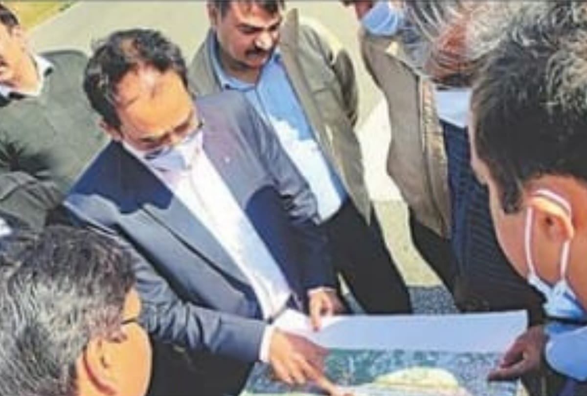 Electricity poles, water tanks and airport enclave become flight hindrances