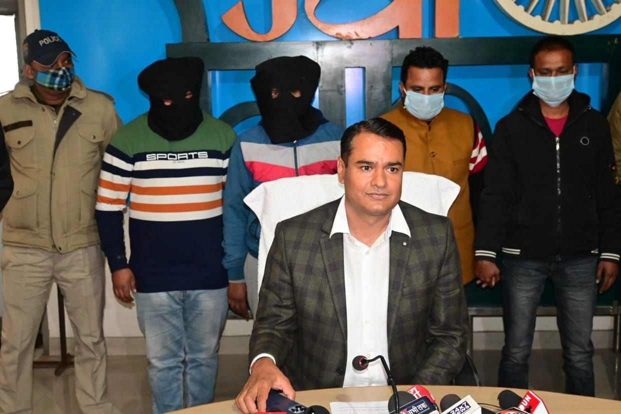 Four vicious of Hitler gang who cheated by changing ATM arrested