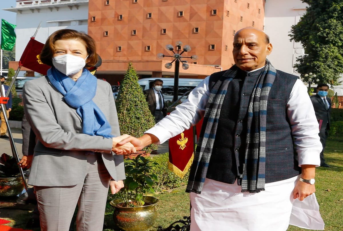 France Defense Minister Florence Parly meet with Rajnath Singh in India-France annual defense dialogue and a clear message given to China and Pakistan