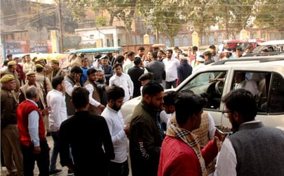 Kashi Vidyapith Student Union Election in varanasi total 25 candidates for contest After verification flouting rules in shakti pradarshan