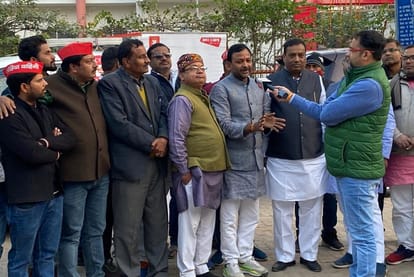 UP Assembly Election 2022 Sultanpur Live Debates and Discussions Coverage News Updates in Hindi