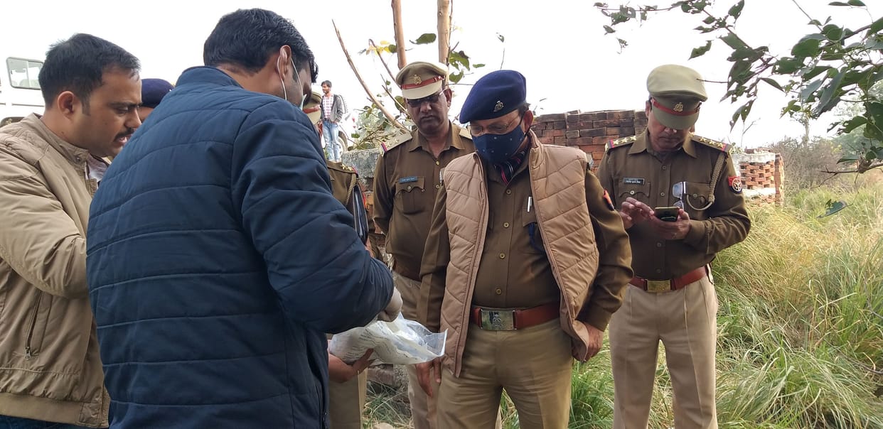 Kanpur Dehat : Youth killed by beating his head near the outpost, could not be identified