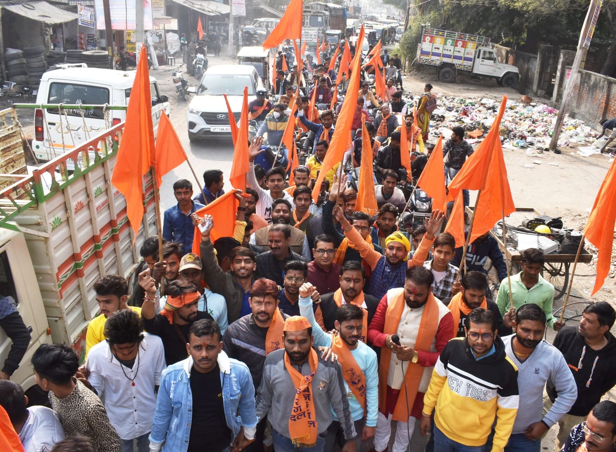 fathepur news,Those who insult the tricolor do not have the right to live in the country