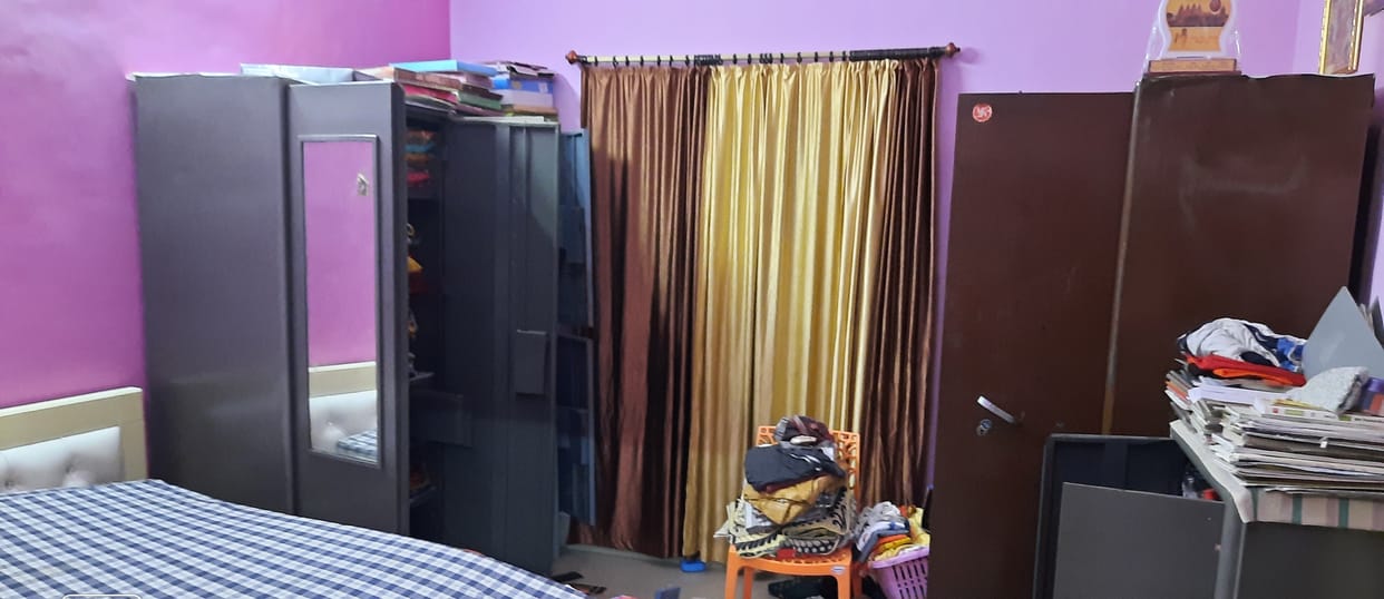 Thieves searched former MLA's house