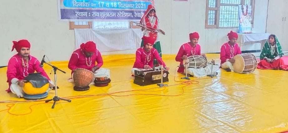 Artists play an important role in building a strong nation: Madan Pal