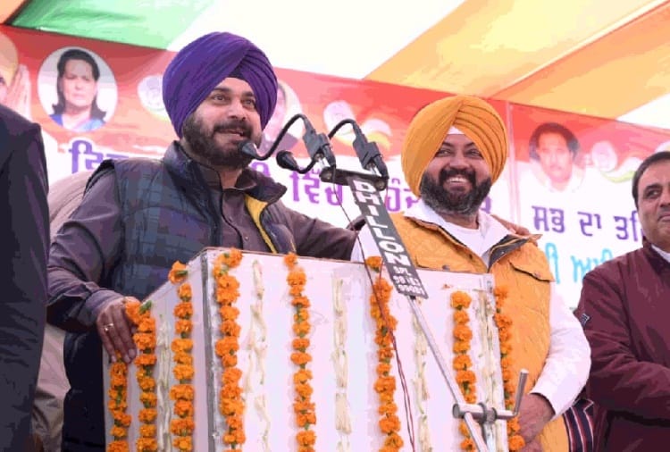 Punjab Congress President Navjot Sidhu Comments on Captain Amarinder Singh in Sultanpur Lodhi