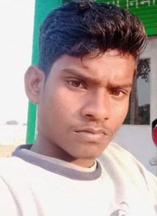 Student's body found hanging on a noose