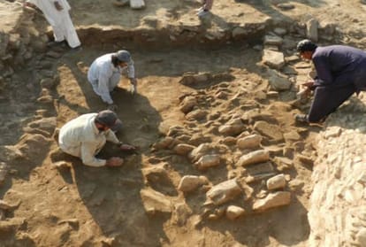 खैबर पख्तूनख्वा के स्वात जिले में मिला 2300 साल पुराना बौद्धकाल का मंदिर।