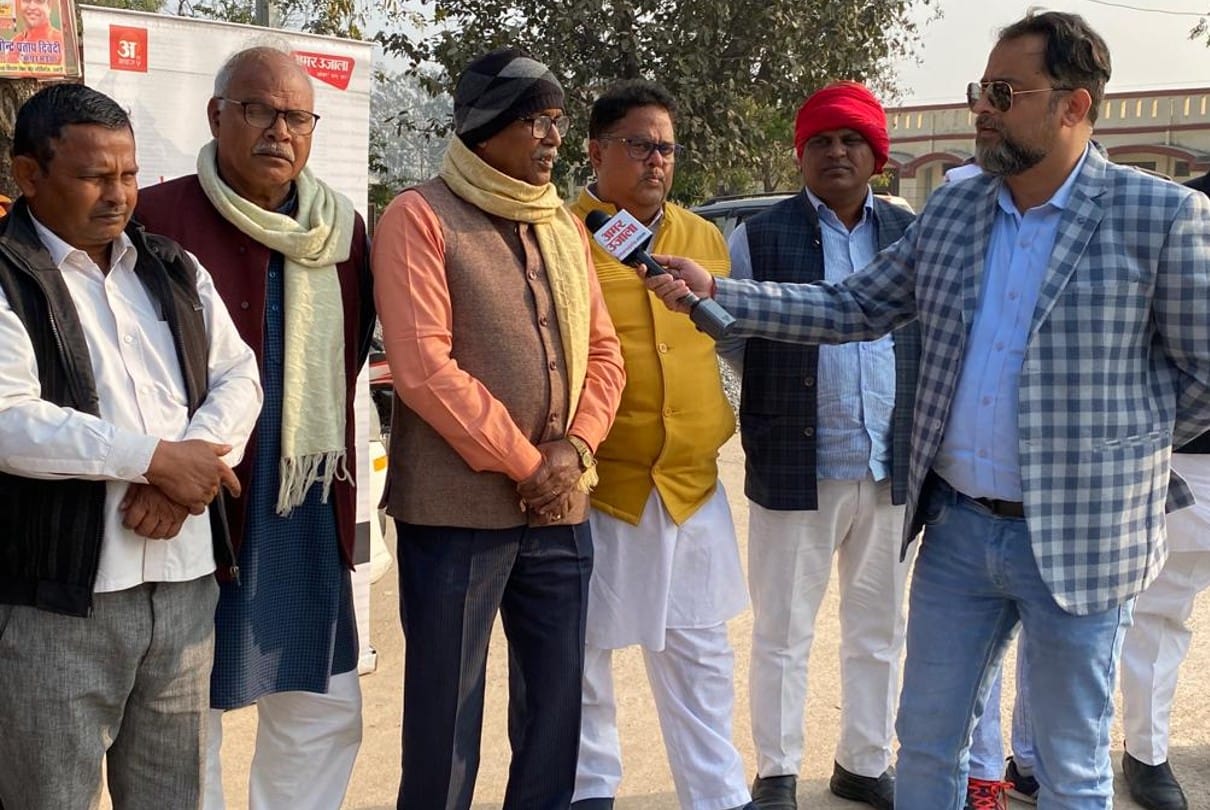 UP Assembly Election 2022 Amethi Live Debates and Discussions Coverage News Updates in Hindi