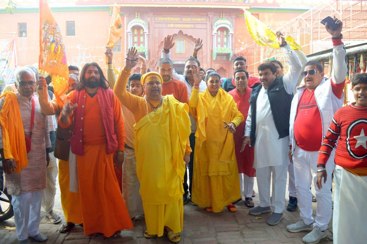 A batch of 600 devotees reached Ayodhya with MLA