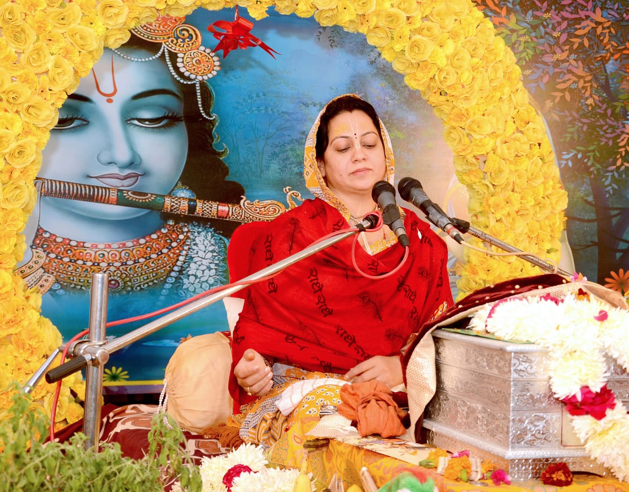 'No ego in life, love living beings'