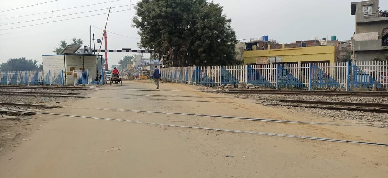 Entry closed at the freight gate, routes of vehicles diverted