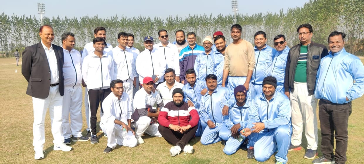 Journalist's XI beat Administration team by ten wickets