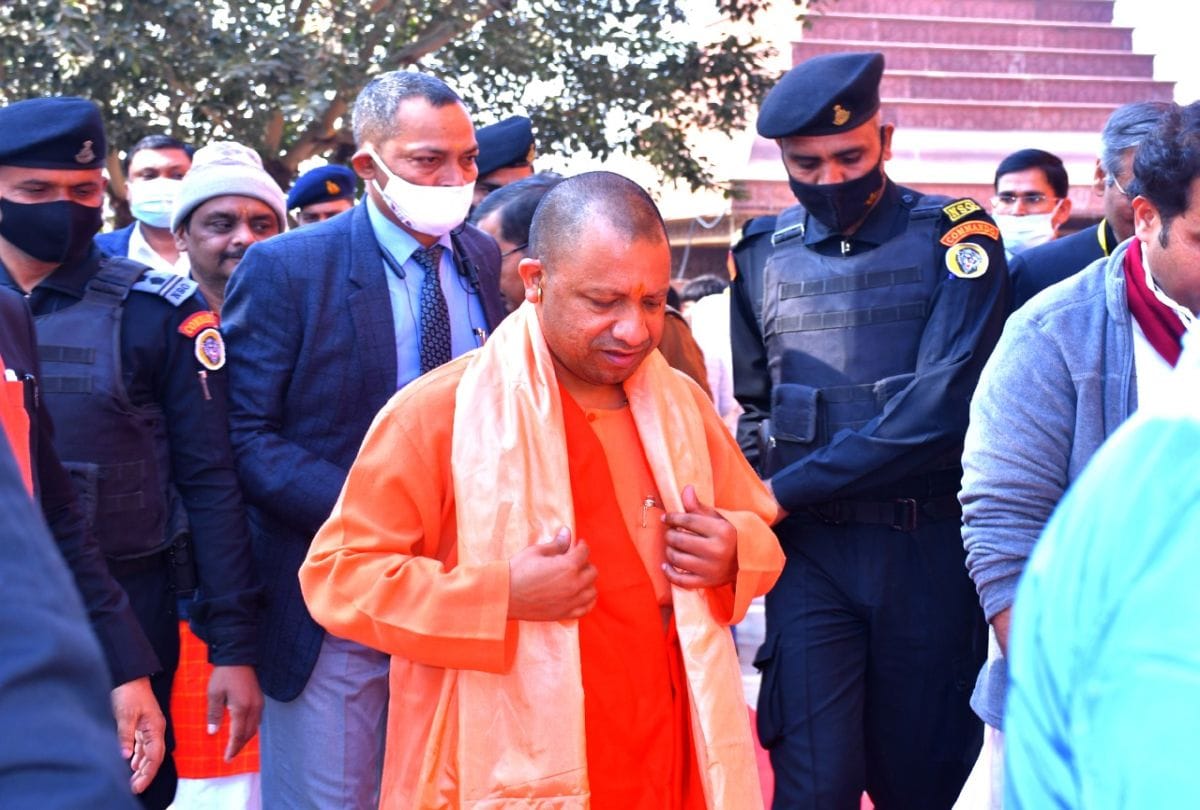 UP Election 2022: CM Yogi attacks SP, SP is unable to recover from tamanist mentality