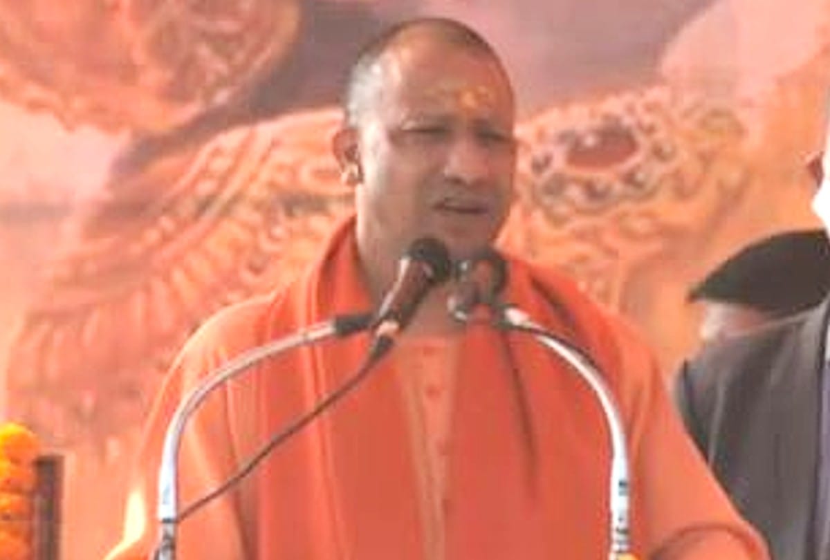 CM Yogi Adityanath addresses meetings in Sitapur.