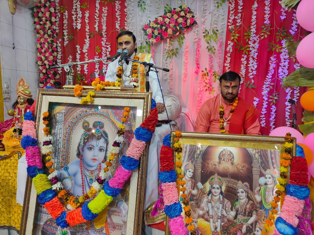 'Whoever attracts from the story, that Shri Krishna'