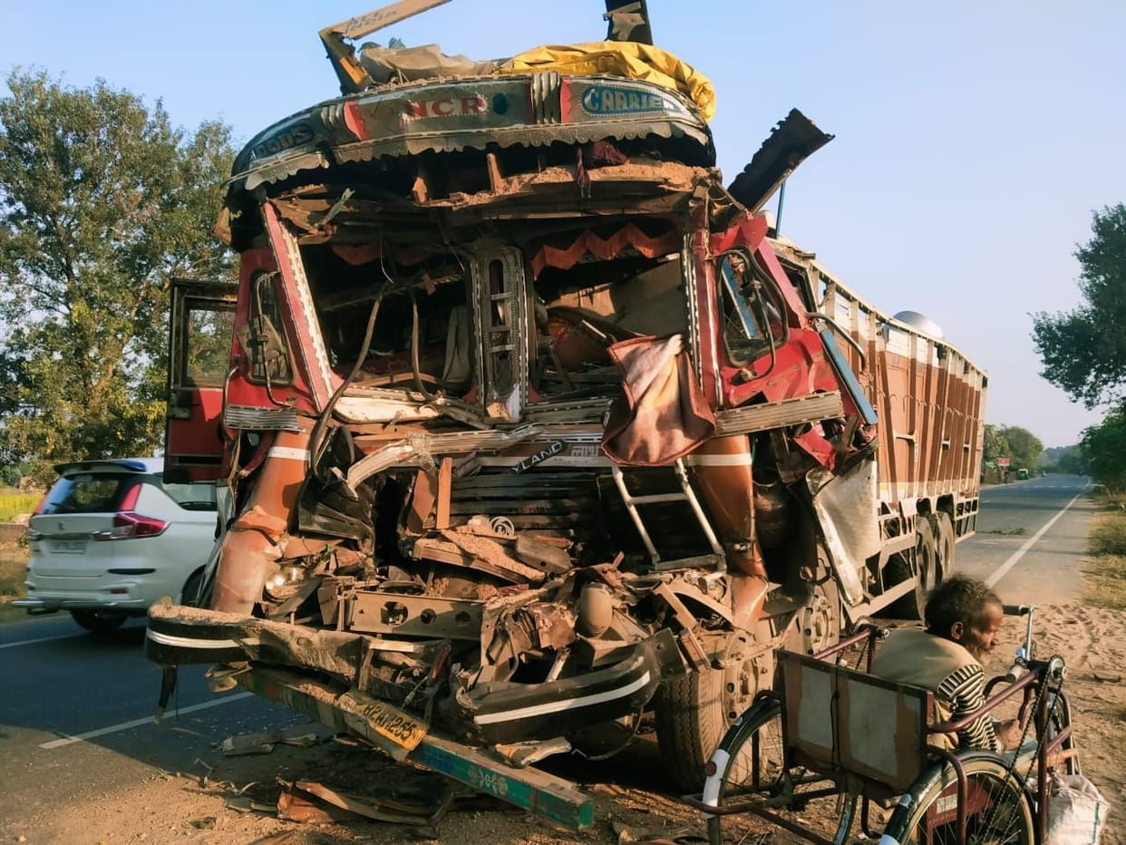Truck collided in dumper, driver and operator removed after cutting iron angle