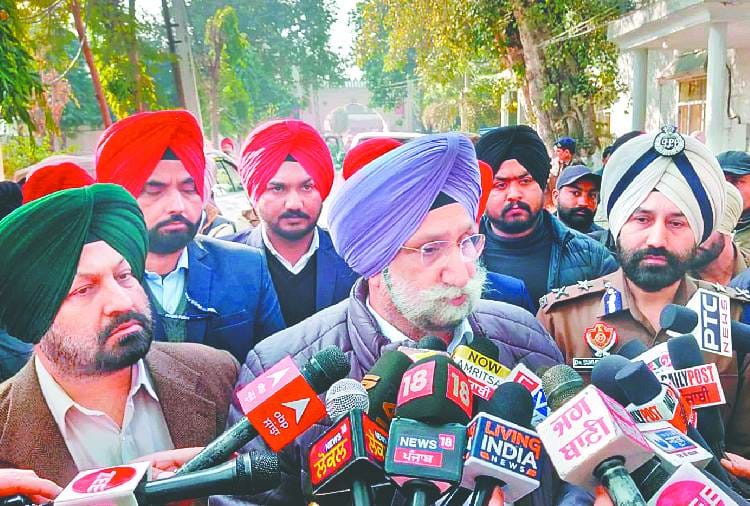 Punjab government constitutes SIT in sacrilege case