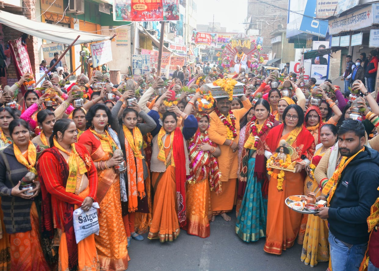 Shrimad Bhagwat Katha started in Gopalashram with grand Kalash Yatra