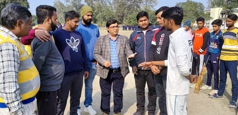 Bamnagar won the opening match of cricket by defeating Trikolia