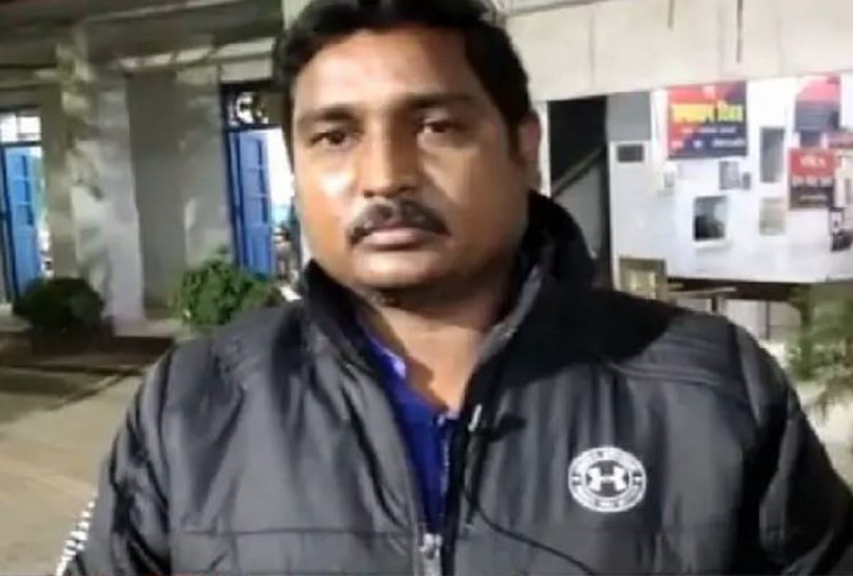 businessman from Telangana reached Varanasi to commits suicide after loss in liquor business but police saved his life