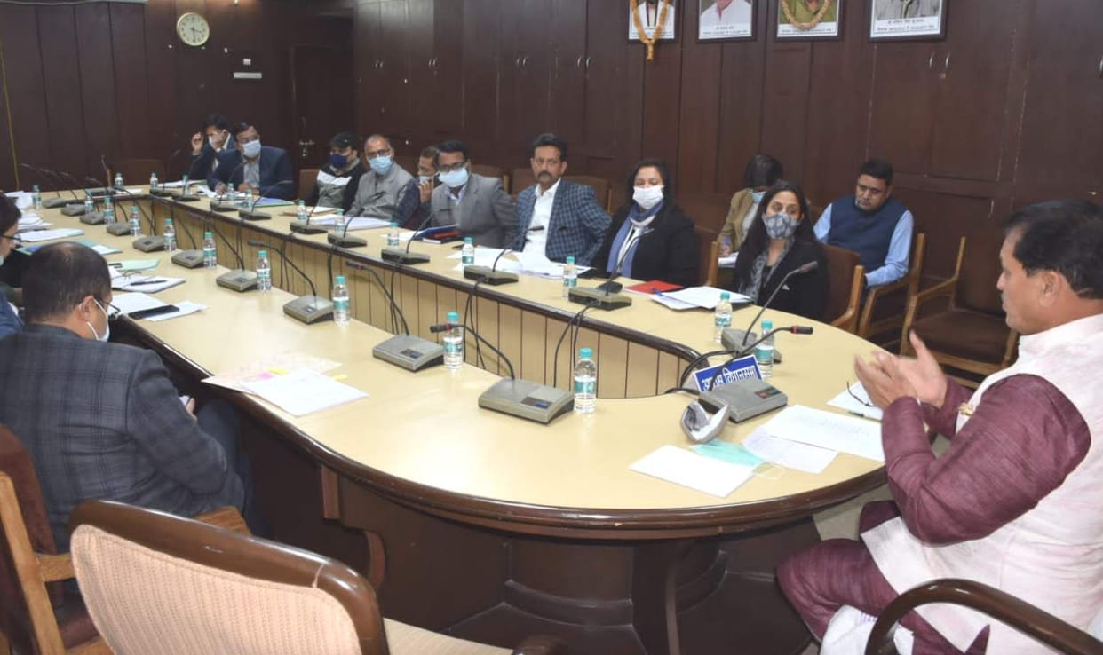 Implement CM's announcements soon: Agarwal