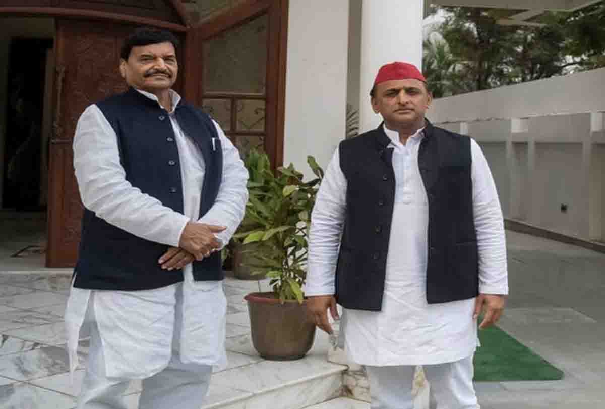 Etawah: SP chief Akhilesh Yadav said - expose BJP's rhetoric, SP workers