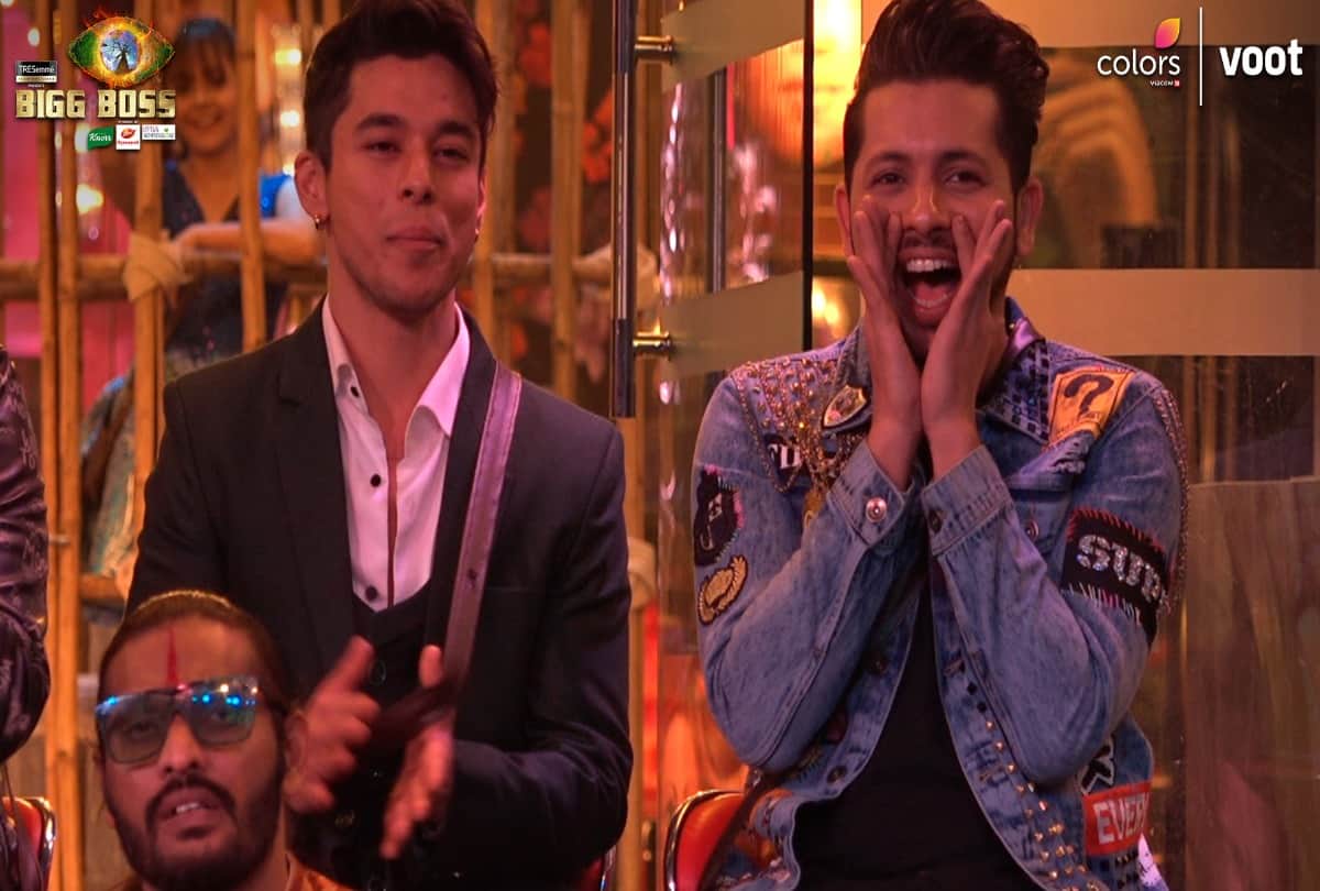 Bigg Boss 15: Sunny Leone and Kanika Kapoor organized a beach party for the family members in the jungle gave this fun task to the contestants