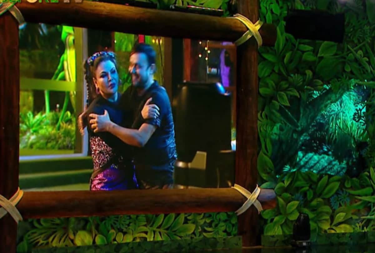 bigg boss 15 rakhi sawant burst into tears after husband ritesh elimination salman khan give promise to actress