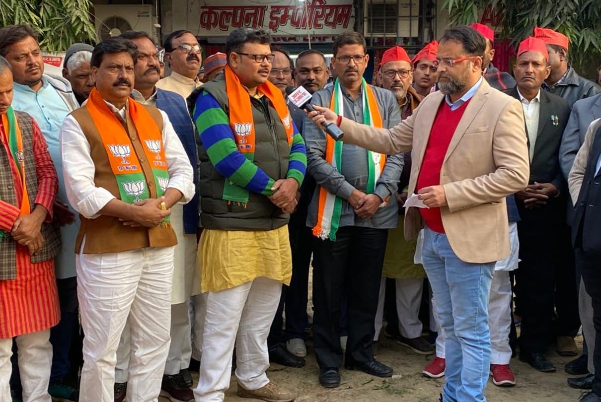 UP Assembly Election 2022 Raebareli Live Debates and Discussions Coverage News Updates in Hindi