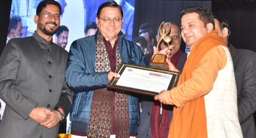 Youth Icon Award to Naval Khali, a young writer from Khal Gaon