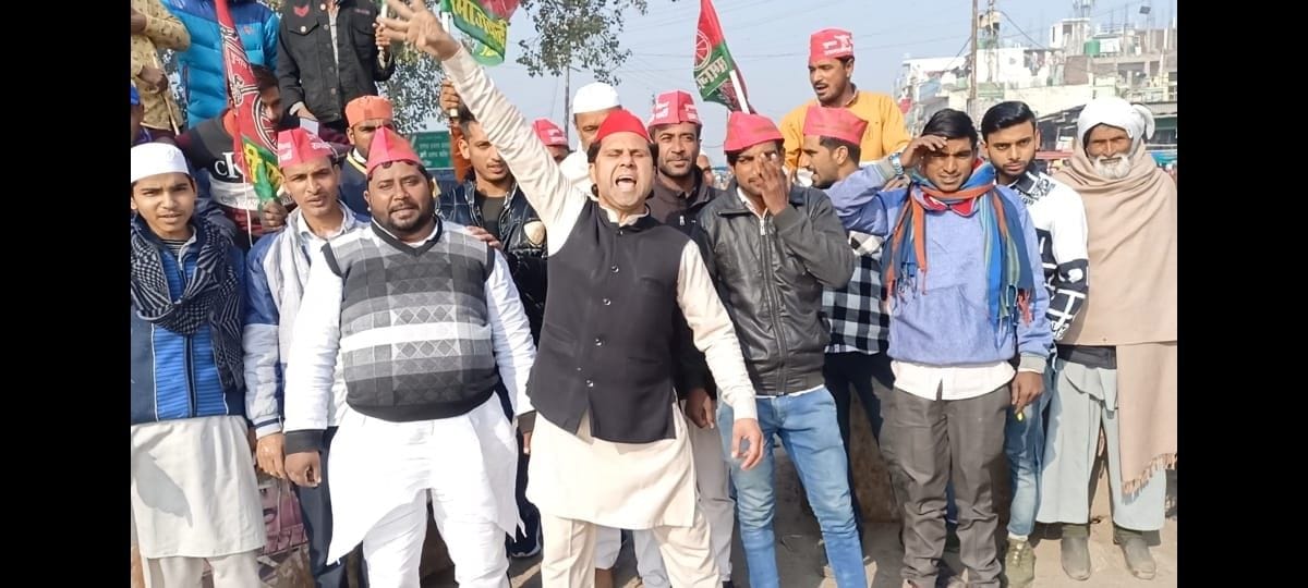 Samajwadi Party will contest all 70 seats