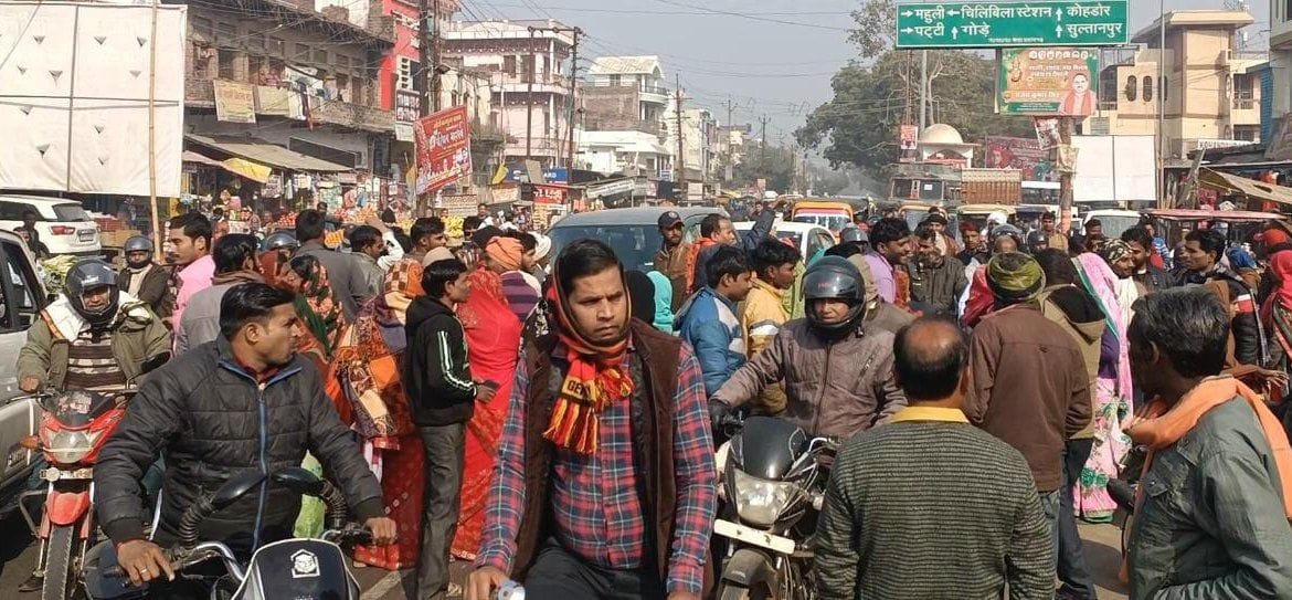 Highway jammed for not getting refined with ration