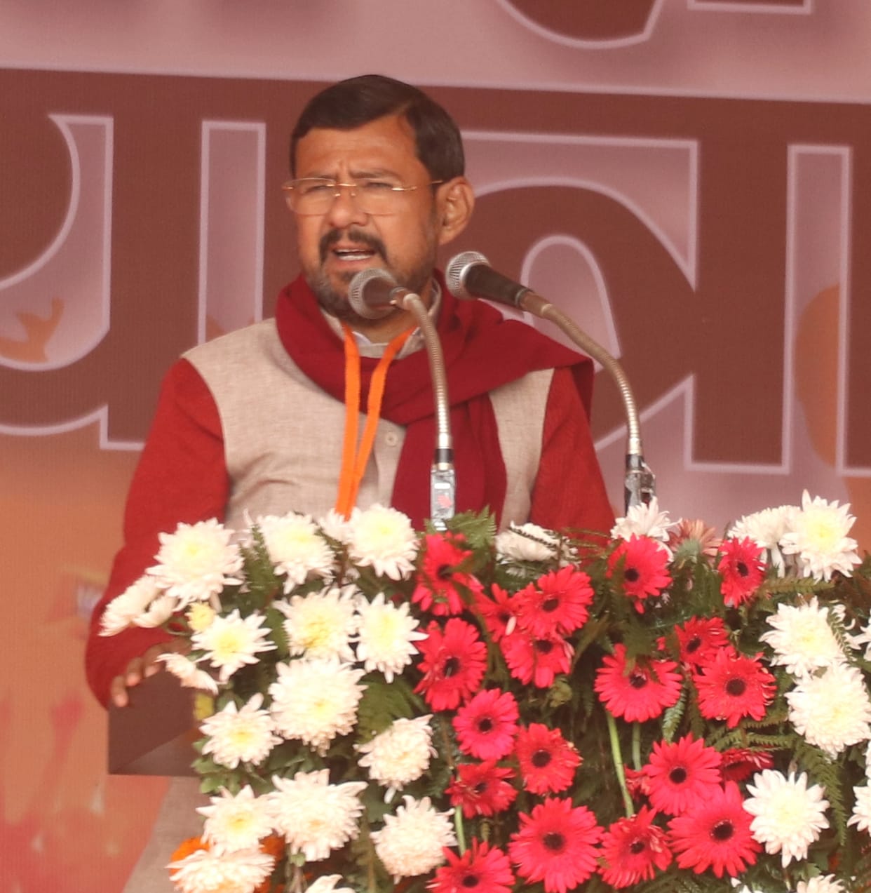 Yogi government has planted goons: Omkumar