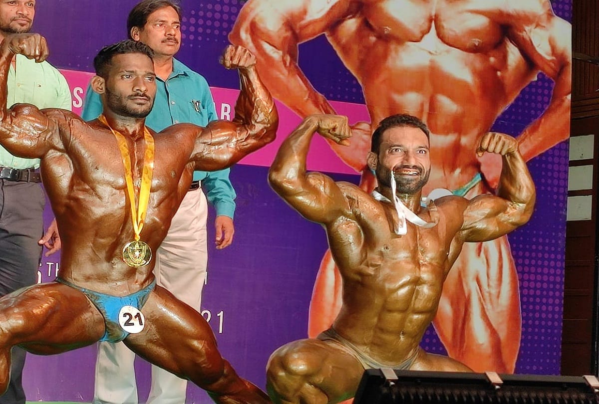 Prayagraj: Maheep Kumar of Railways won silver medal in All India Inter Railway Body Building Championship