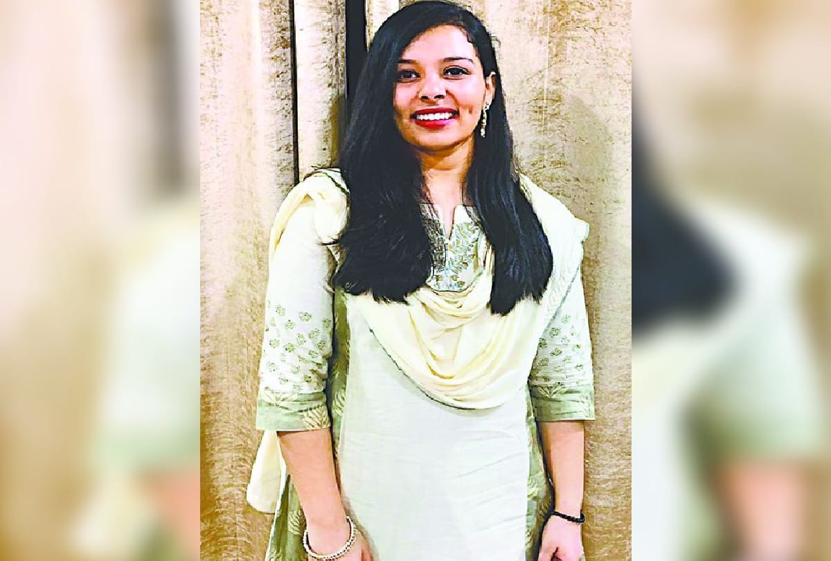 Dr Bhimrao Ambedkar University Agra Convocation Ceremony Golden Girl Mbbs Shivani Singh