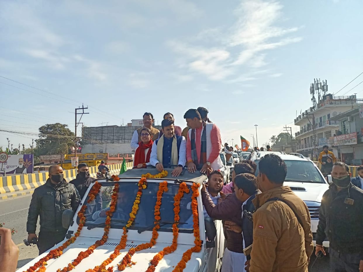 Uttarakhand Election 2022: National President of BJYM Tejashwi Surya reached Doon, welcomed everywhere