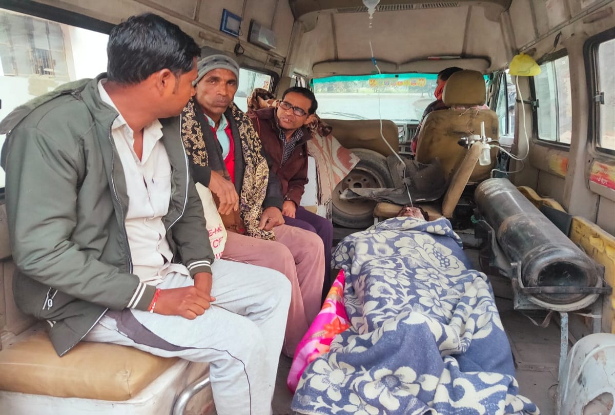 Hamirpur: Son-in-law set himself on fire by pouring petrol in in-laws' house, wife also scorched in saving