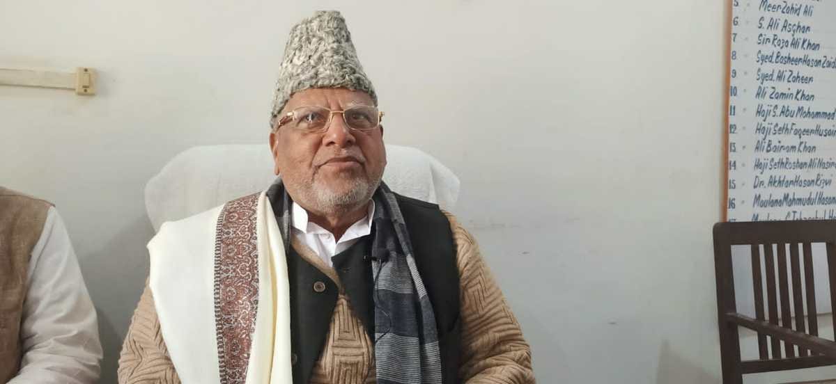 Congress Former MLC Siraj Mehndi said Sonia Gandhi is ruining country by getting trapped in her son infatuation in jaunpu