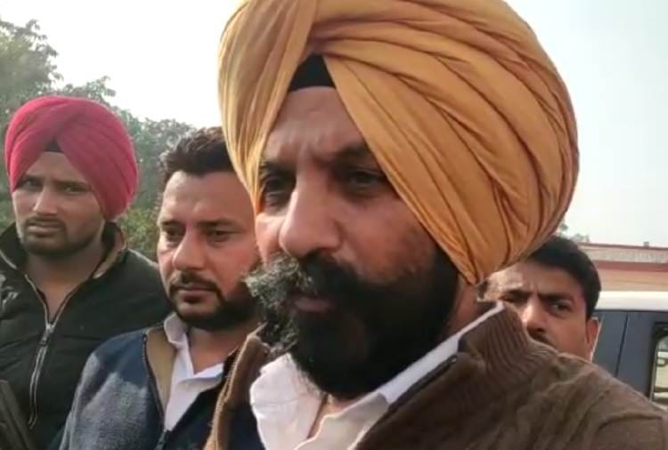 Congress MLA Parminder Singh Pinki made serious allegations against Punjab DGP