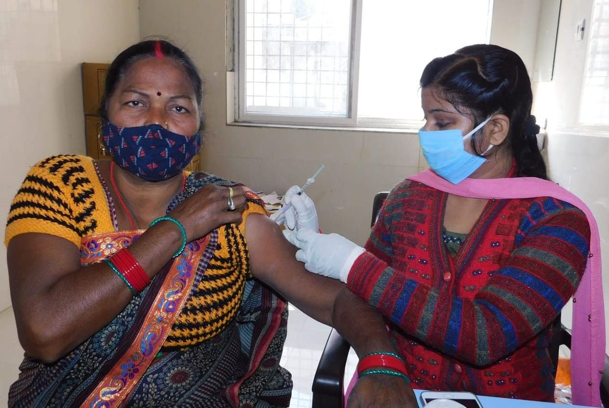 vaccination of 25385 people