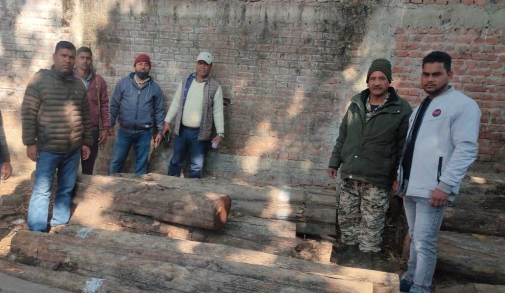 Teak wood harvested from Kilpura range recovered from Tanakpur's Tall