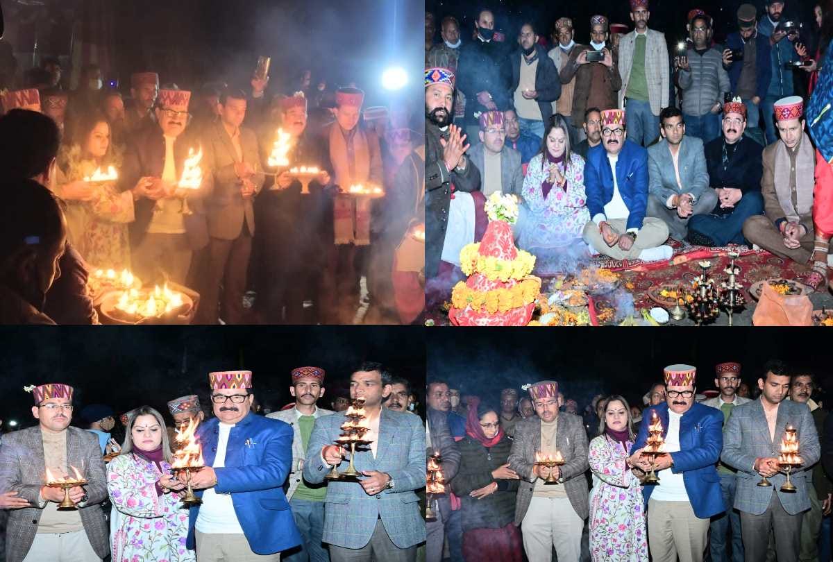 Maha Aarti of Beas river took place amidst the lighting of lamps, Education Minister was present