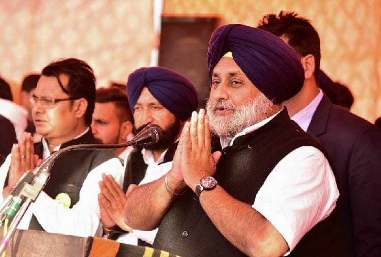 Sukhbir Singh Badal targets Congress over sacrilege incidents