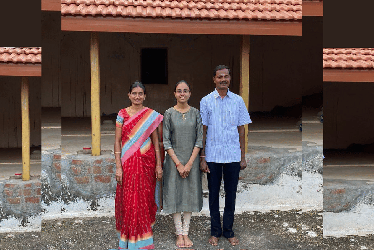 Farmers Daughter Swega Saminathan wins Rs 3 Crore US Scholarship from University of Chicago