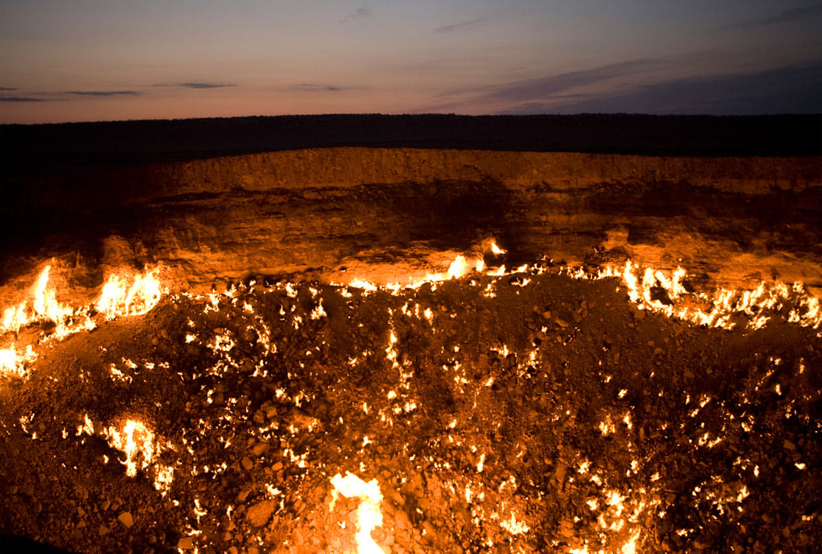 the gates of hell in Karakum desert turkmenistan strange story of mysterious