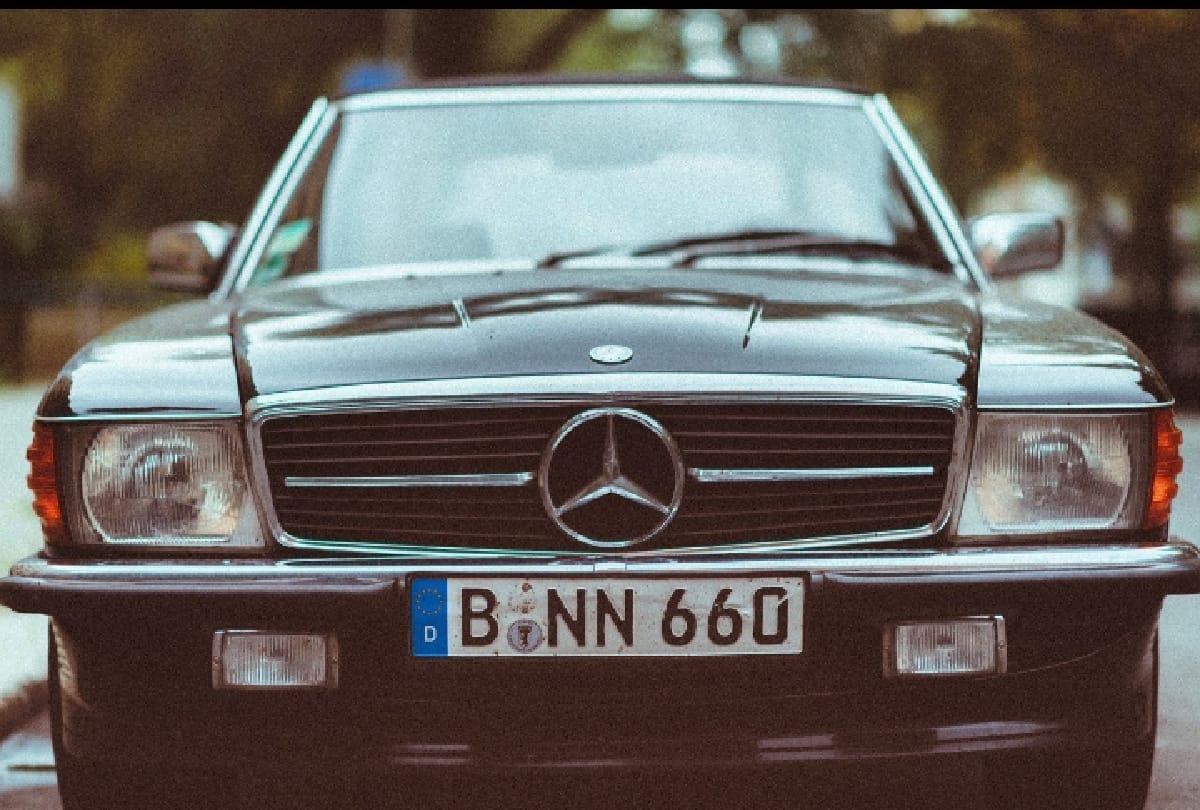 What Is The Difference Between White, Yellow And Green Number Plate Know Here